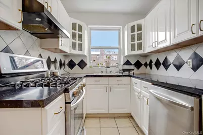 6409 78th Street, Middle Village, NY 11379 - Photo 7