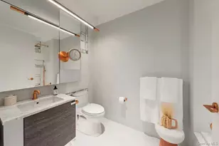 131-03 40th Rd, Flushing, NY 11354 - Photo 5