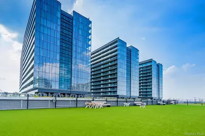 131-03 40th Road #18E, Flushing, NY 11354 - Photo 1