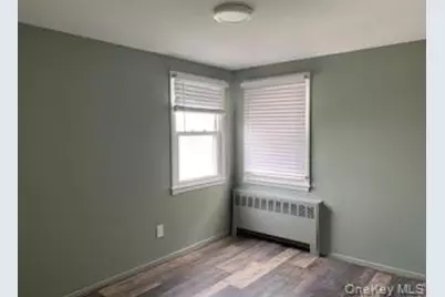 40 Lorraine Road, Island Park, NY 11558 - Photo 5