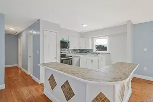 182 New York Ave, Bay Shore, NY 11706 - Photo 15