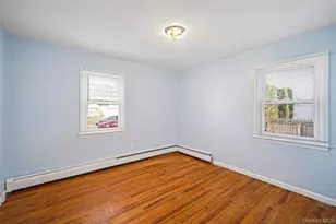 182 New York Ave, Bay Shore, NY 11706 - Photo 17