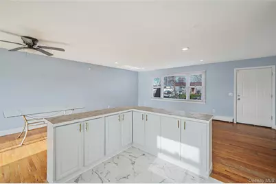 182 New York Avenue, Bay Shore, NY 11706 - Photo 13