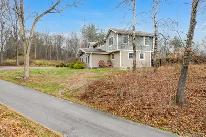 112 Pleasant View Road, Pleasant Valley, NY 12569 - Photo 3