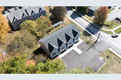 670 E Main Street, Jefferson Valley, NY 10535 - Photo 3