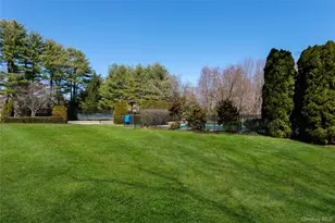 189 Old Westbury Rd, Old Westbury, NY 11568 - Photo 21