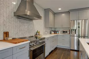 189 Old Westbury Rd, Old Westbury, NY 11568 - Photo 9