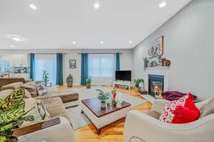 152 Wood Rd, Centereach, NY 11720 - Photo 11