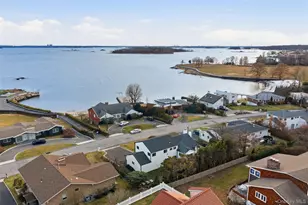 76 Kensington Oval, New Rochelle, NY 10805 - Photo 5