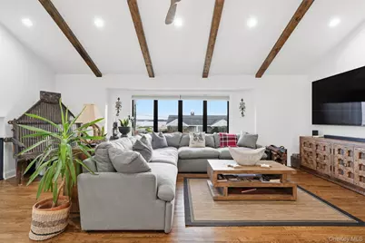 76 Kensington Oval, New Rochelle, NY 10805 - Photo 17