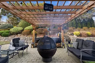 76 Kensington Oval, New Rochelle, NY 10805 - Photo 45