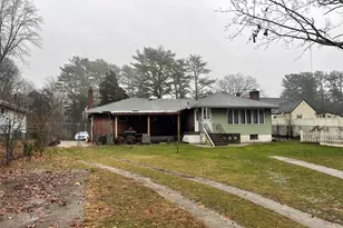 30 Oakcrest Ave, Middle Island, NY 11953 - Photo 3