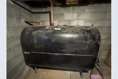 30 Oakcrest Avenue, Middle Island, NY 11953 - Photo 27