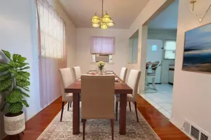 69 Glenmore Ave, Hempstead, NY 11550 - Photo 5