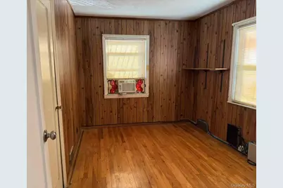 69 Glenmore Avenue, Hempstead, NY 11550 - Photo 15