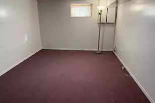 69 Glenmore Ave, Hempstead, NY 11550 - Photo 17