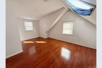 69 Glenmore Avenue, Hempstead, NY 11550 - Photo 9