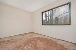 21 Hitching Post Ln, Glen Cove, NY 11542 - Photo 17