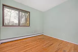 21 Hitching Post Ln, Glen Cove, NY 11542 - Photo 21