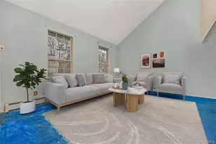 21 Hitching Post Ln, Glen Cove, NY 11542 - Photo 5