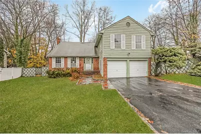 21 Hitching Post Lane, Glen Cove, NY 11542 - Photo 1