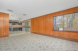 21 Hitching Post Ln, Glen Cove, NY 11542 - Photo 13