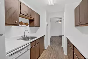 15 White Gate Rd, Wappingers Falls, NY 12590 - Photo 9