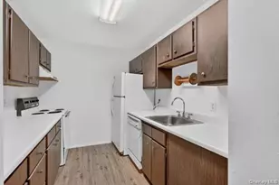 15 White Gate Rd, Wappingers Falls, NY 12590 - Photo 7