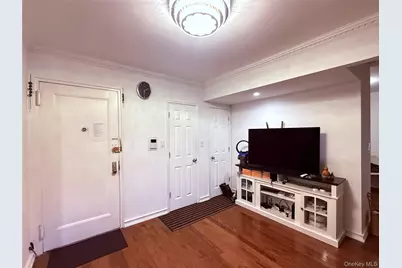 144-54 Sanford Avenue #55, Flushing, NY 11354 - Photo 3