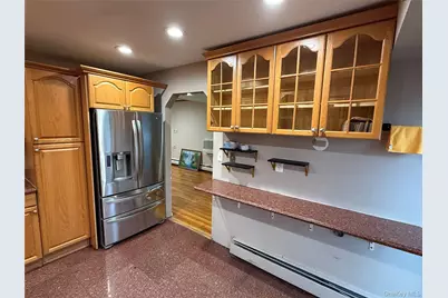 106 Lea Ann Terrace, Wantagh, NY 11793 - Photo 5