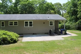 509 E Broadway, Port Jefferson, NY 11777 - Photo 3