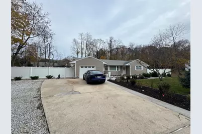 509 E Broadway, Port Jefferson, NY 11777 - Photo 29