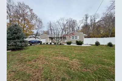 509 E Broadway, Port Jefferson, NY 11777 - Photo 25