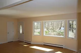 509 E Broadway, Port Jefferson, NY 11777 - Photo 9