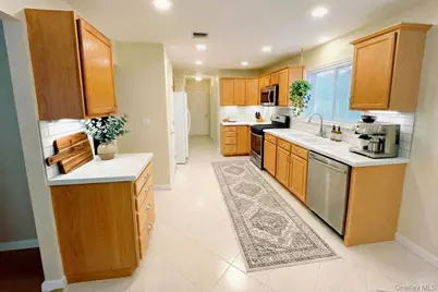 30 Church Street, Nanuet, NY 10954 - Photo 1