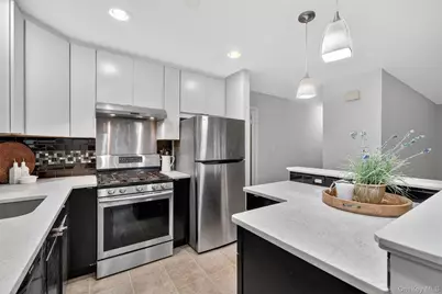 14 Scenic Drive #Unit 14T, Croton on Hudson, NY 10520 - Photo 7