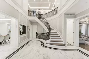 81-05 139th St, Briarwood, NY 11435 - Photo 9