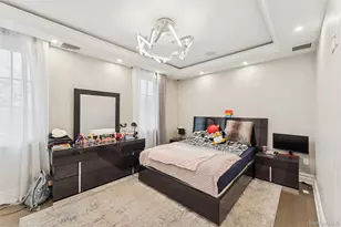 81-05 139th St, Briarwood, NY 11435 - Photo 17