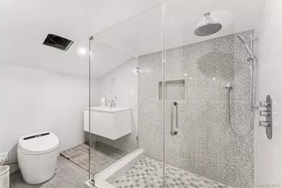 81-05 139th Street, Briarwood, NY 11435 - Photo 23