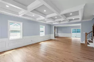 68 Caroline St, Bethpage, NY 11714 - Photo 5