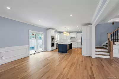 68 Caroline Street, Bethpage, NY 11714 - Photo 7