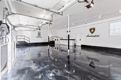 19 W Tiana Road, Hampton Bays, NY 11946 - Photo 33