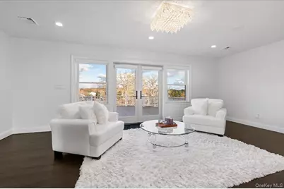 19 W Tiana Road, Hampton Bays, NY 11946 - Photo 25