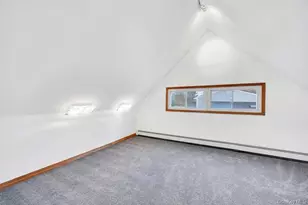 9 Redwood Ln, Levittown, NY 11756 - Photo 15