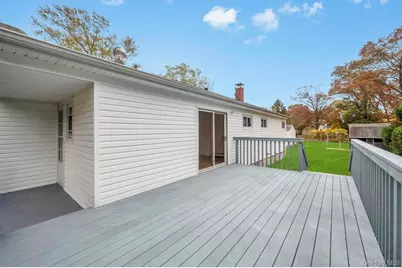 468 Ferndale Boulevard, Islip, NY 11751 - Photo 23