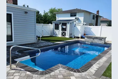 320 Clearview Lane, Massapequa, NY 11758 - Photo 29