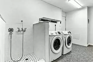 320 Clearview Ln, Massapequa, NY 11758 - Photo 23