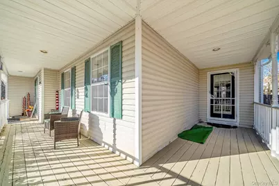 9 Minto Court, Centereach, NY 11720 - Photo 3