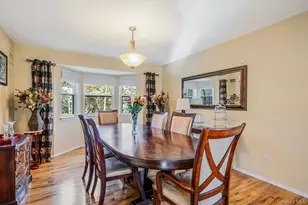 9 Minto Ct, Centereach, NY 11720 - Photo 7