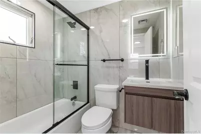 19 Hicks Avenue, Syosset, NY 11791 - Photo 21